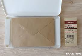 100均セリアの白いマスクケースが便利 収納アイデアや活用法をブログでレポート 収納 アイデア セリア 収納