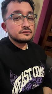 Yerko Mena Gutiérrez (@singerkomena)