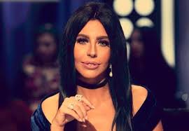 فاجأت اللبنانية ليلى اسكندر متابعيها على تطبيق سناب شات بإعلان انفصالها رسميا عن زوجها السعودي من خلال عبارة كتبت على خلفية سوداء، جاء فيها: Ù„ÙŠÙ„Ù‰ Ø§Ø³ÙƒÙ†Ø¯Ø± ØªØ¹ØªÙ†Ù‚ Ø§Ù„Ø¥Ø³Ù„Ø§Ù… Ø³Ø§ØªÙ„ Ù†ÙŠÙˆØ²