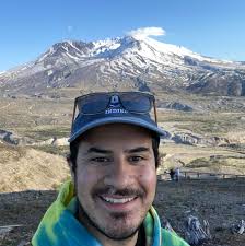 Anybody have this issue. This is as far as this track will tighten compared  to the other side. Constantly an issue. It's a teupen not a CMC