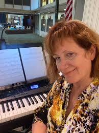 Welcoming Cantor Beth Rosenfeld and Rabbi Ira Rosenfeld who will join Rabbi  Cheri and Dan