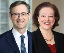 Heir of Texas Divorcee Sues Over Lawyers' Contingency Fee