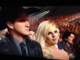 It was out of my comfort zone, but i love how it came out, pardi said. Country Music Star Jon Pardi Dating Woman From Clovis The Fresno Bee