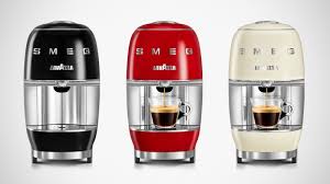 Part of the a modo mio collection, the new machine is called the lavazza a modo mio voicy and is priced at £249. Lavazza A Modo Mio Smeg Elegant Coffee Machine Creates Authentic Italian Espresso Gadget Flow