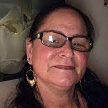 Bernadette Sherman's Instagram, Twitter & Facebook