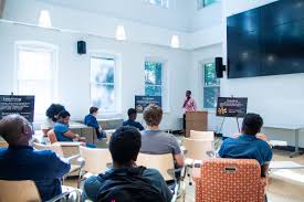 Kemudian, ada pria lain yang menawarkan istrinya untuk menjadi budak kepada pria tersebut. Africana Studies Day Part 2 Fall 2018 Africana Studies