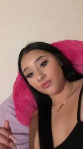 Mireya Alaniz's Instagram, Twitter & Facebook