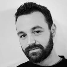 Tom Castle's Instagram, Twitter & Facebook