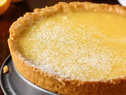 Seguite la ricetta passo per passo e portatela subito in tavola! Crostata Ripiena Di Ricotta E Limone Base Di Pasta Frolla E Ripeno Cremoso