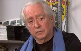 Has died at 85 years old after a battle with parkinson's disease. Qgdezixsk0et8m