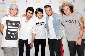 The group are composed of niall horan, liam payne, harry styles and louis tomlinson. One Direction News