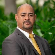 Kenneth Bethel's Instagram, Twitter & Facebook