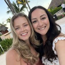 Bethany Schifflin and Andrew Socrates' Wedding Website