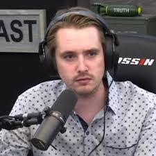 Devin Maguire's Instagram, Twitter & Facebook