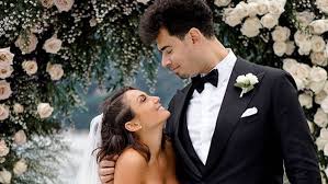 Elettra lamborghini e aforjack si sposano. Matrimonio Elettra Lamborghini La Sorella Le Rovina Le Nozze Foto