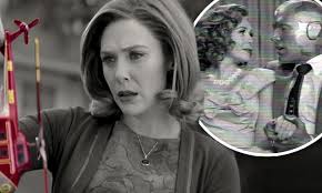 Wandavision Tv Spot Reveals New Footage Plus Original Theme Song Daily Mail Online