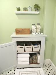 Wandgestaltung Bad Ohne Fliesen Grun Gestrichene Wande Badezimmer Schrank Organisation Badezimmer Dekor Diy Bad Hacks