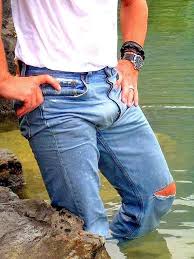 Levis 501 fiyatları, levis 501 modelleri ve levis 501 çeşitleri uygun fiyatlarla burada. Men In 501 Levi S Jeans Levi Jeans 501 Mens Jeans Only Jeans