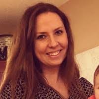 Holly Ennis's Instagram, Twitter & Facebook