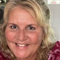 Melissa Alverson's Instagram, Twitter & Facebook