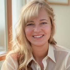 Stacy Louis, REALTOR