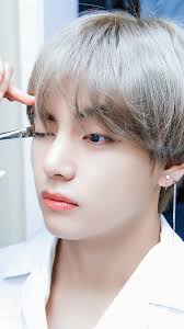 V Oppa Seriously Now I Want To Become Your Makeup Artist Selebritas Aktor Gambar Orang