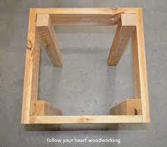 Making Pallet Tables Diy Pallet Projects Wood Pallet Projects Pallet Diy