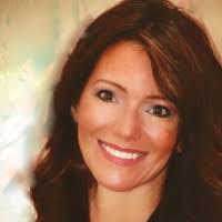 Kari Weber's Instagram, Twitter & Facebook