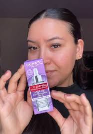 Belinda no se conformó con cualquiera, y tu piel tampoco debería. El Serum  de @L’Oréal Paris Revitalift Ácido Hialurónico de @Belinda es el n°1 en  México 🤩 hidrata, rellena y reduce las líneas de ...