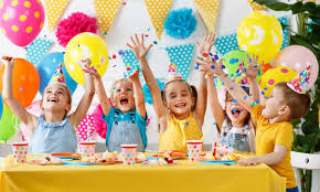 The pizza is a big hit among my colleagues, friends and family! Party Dessert Table Ideas 17 Tips To Make Your Sweets Table Decor A Hit