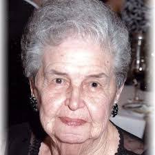 Samantha Lanphere's Instagram, Twitter & Facebook