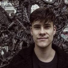 Max Brenner's Instagram, Twitter & Facebook