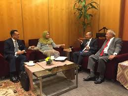 This award was limited to 250 living recipients only at any time, excluding foreign citizens who receive it as an honorary award. Credit Guarantee Corporation Powering Malaysian Smes