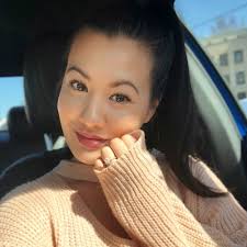 Tanisha Bradshaw's Instagram, Twitter & Facebook