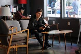 But fiennes tiffin has a charm that's entirely his own. Who Is Hero Fiennes Tiffin V Man