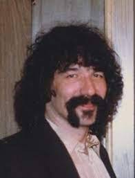 Kenneth Gendron's Instagram, Twitter & Facebook