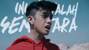 Jangan menangis sayangku {edit vers. Ismail Izzani Sabar Official Music Lyrics Video Youtube