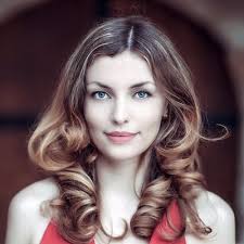 Angelique Lingier (@MarketingAngelB)