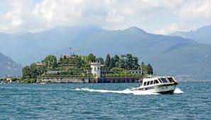 The lake also contains 11 islands; Stresa Cosa Vedere Nel Magico Borgo Del Lago Maggiore Siviaggia Siviaggia