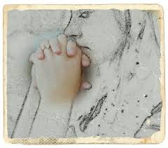 Iti sarut picioarele tale sfinte sangerande,spal cu lacrimile mele toate ranile primite si astept cu credinta in suflet ca in. Rugaciuni Facatoare De Minuni Pentru Dragoste Pentru Indeplinirea Dorintelor