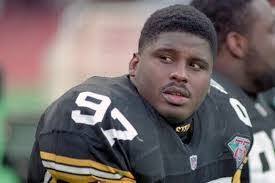 Haley Bernard's Instagram, Twitter & Facebook