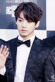 12 Male Idols That Look Ridiculously Good In Suits Maknae Edition Jungkook Bts Jungkook Jeon Jungkook