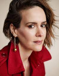 Sarah Paulson Takes On All Red Fashions For The Edit Sarah Paulson Victor Demarchelier Sarah
