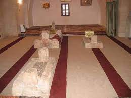 Kendati singkat, selama pemerintahannya, umat islam merasakan ketenangan dan kedamaian. Tomb Of Umar Ibn Abdul Aziz Destroyed In Syria Life In Saudi Arabia