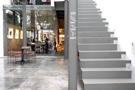 Dia Lo Gue Dialogue Kemang Jakarta By Andra Matin Dia Art Travel Diaism Attaism Acquire Understanding Tjann Atelier Dia Architecture Travel Art Indonesia