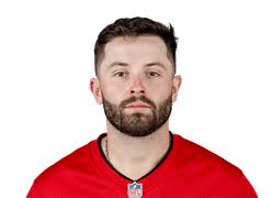 Who Are Leonard Floyd's Parents? Age, Nationality & More