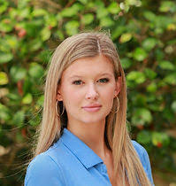 Michelle Satterfield's Instagram, Twitter & Facebook