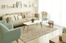 La decoración boho destaca por combinar aires hippies y étnicos clásicos con el minimalismo y el estilo nórdico, blanco, sosegado y con mucha la espiritualidad, como en las decoraciones vintage, tiene también gran peso en la decoración boho y el uso y adorno de piedras naturales es muy común. Estilo Nordico El Culmen De La Decoracion Minimalista Y Natural Moove Magazine