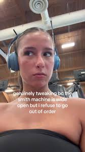 Wykroki Smith Machine