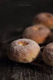 Ştiu că e cald şi nu ne mai arde să stam pe lângă aragaz. Gogosi Pufoase La Cuptor Reteta De Gogosi Laura Adamache